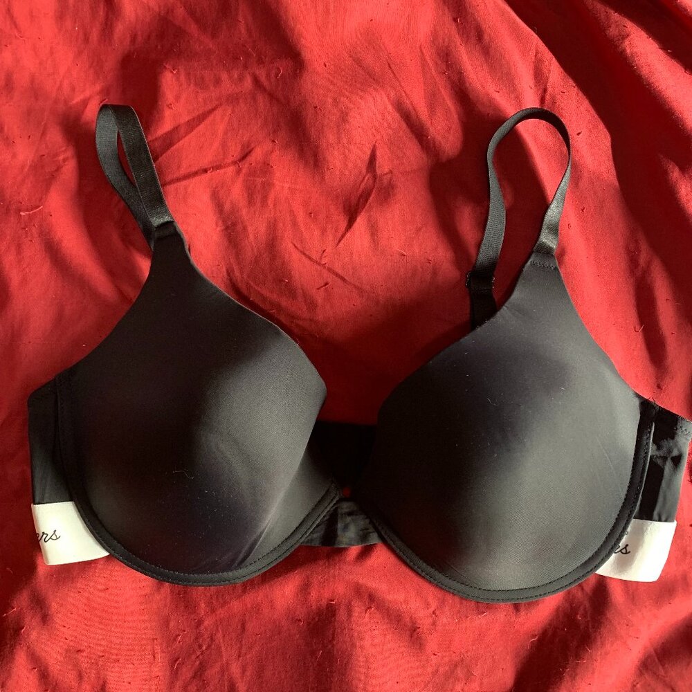 Knotty Knickers black underwire bra 40ddd